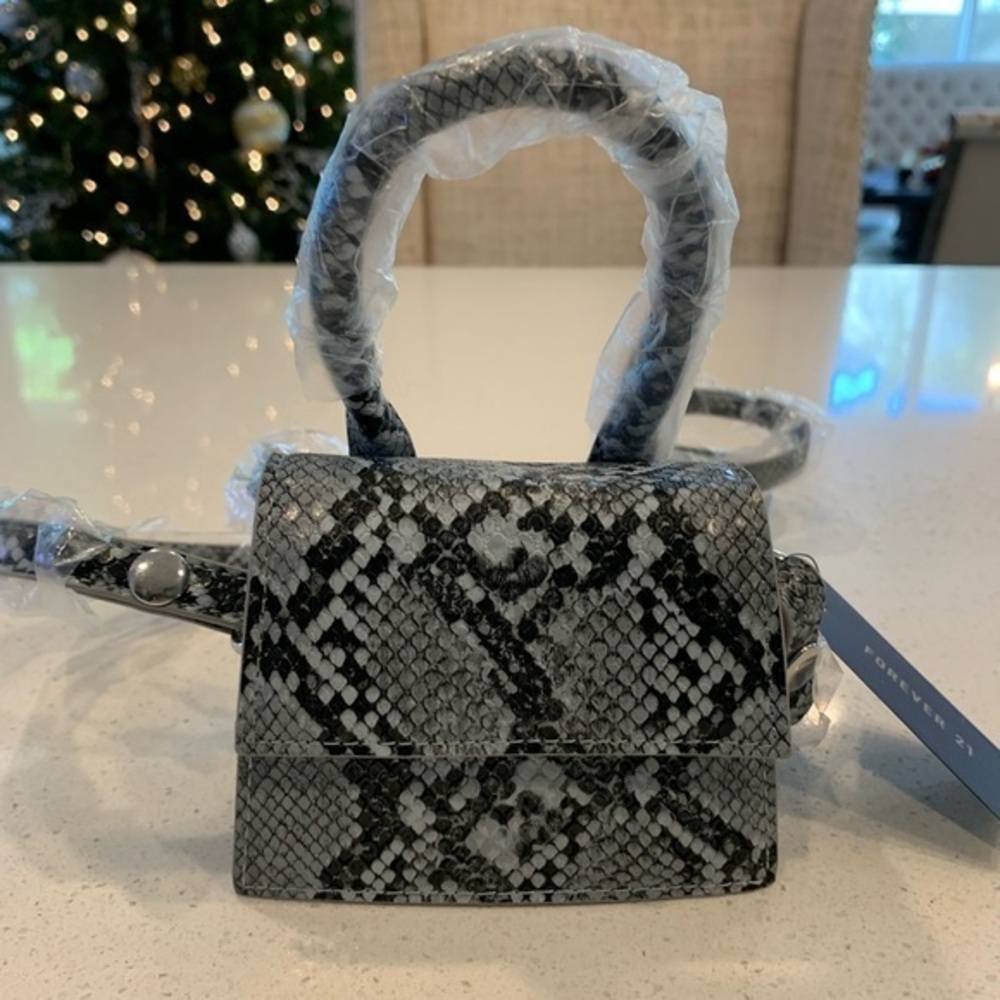 Forever 21 Snake Print Miniature Bag NWT